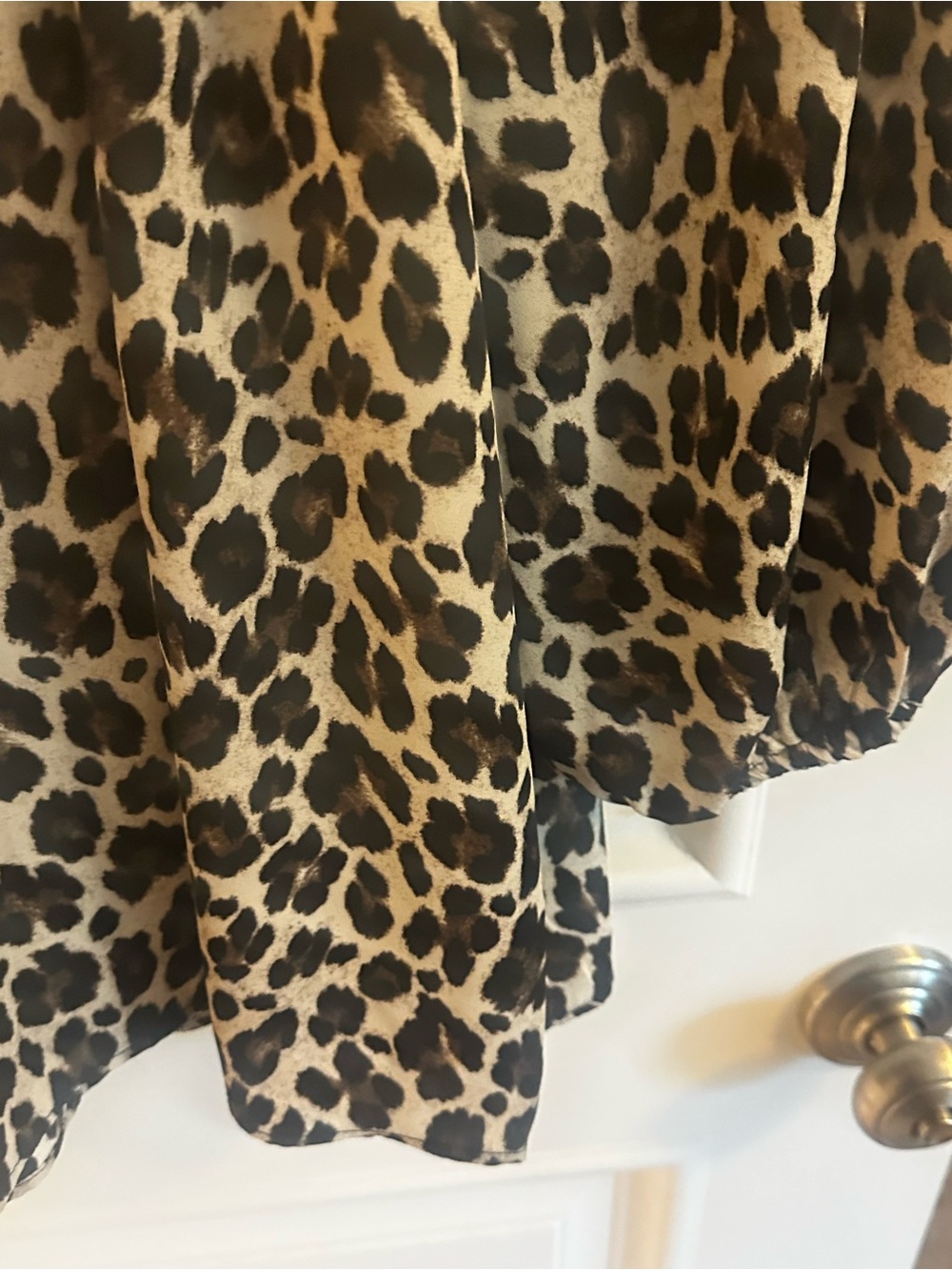 Vince Camuto Leopard Print Blouse - Picture 11 of 14